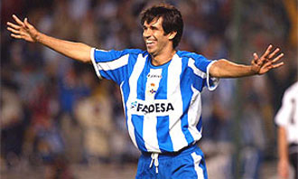Con el Depor cosschó sus mejores éxitos como futbolista. Foto: www.diariosdefutbol.com