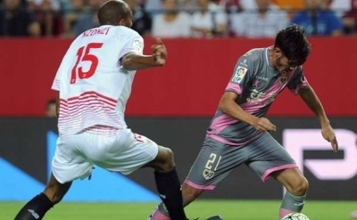 Sevilla 3 Rayo 2: los errores rayistas dan vida al Sevilla FC.