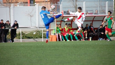 Yelco niega el triunfo al Rayo B