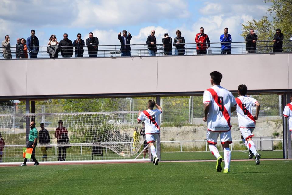 Triunfo con autoridad de un Rayo B de Tercera