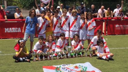 El Benjamín ‘A’ se proclama campeón de la Copa de Campeones