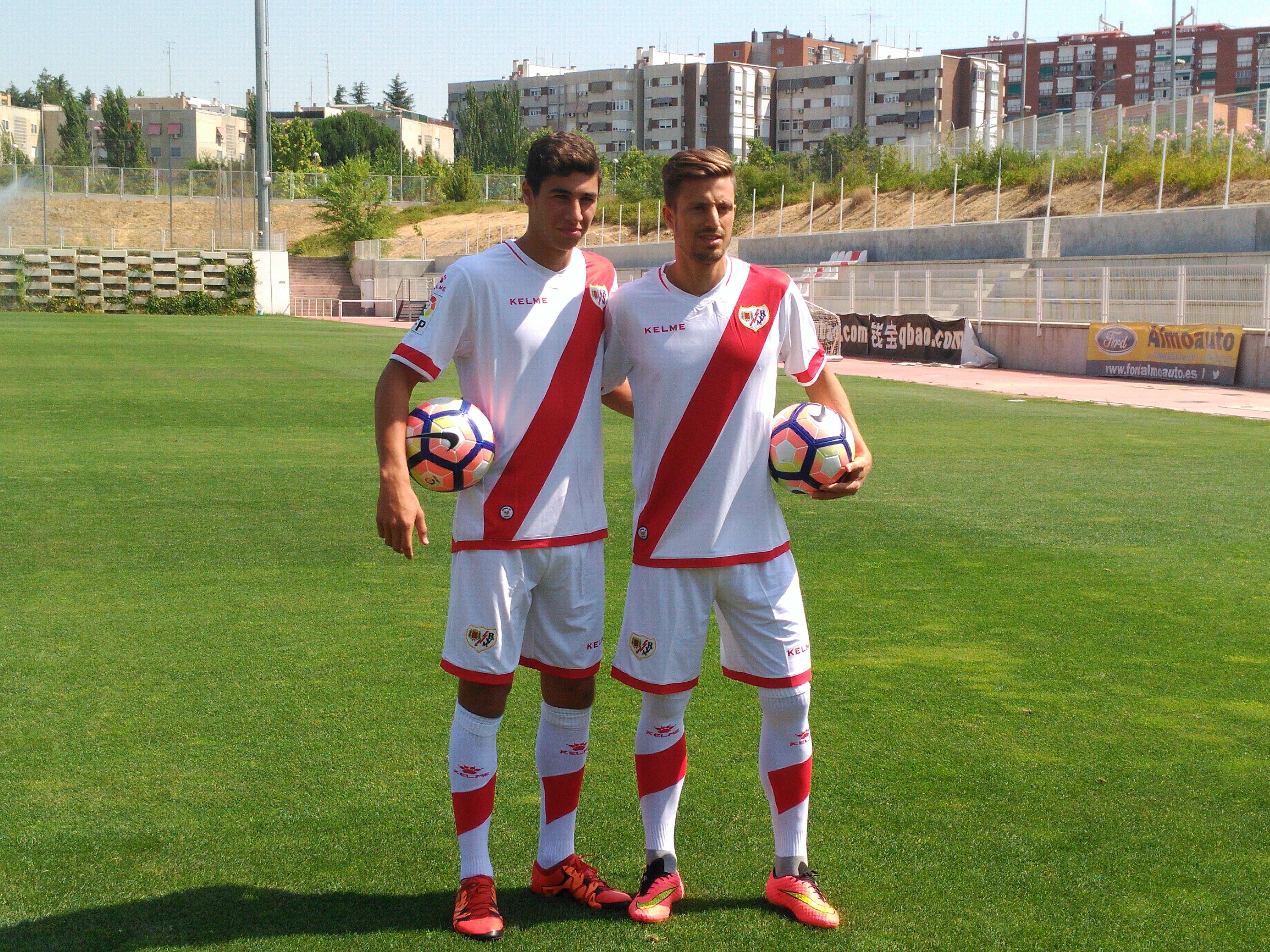 Santi Comesaña y Galán, presentados con la Franja