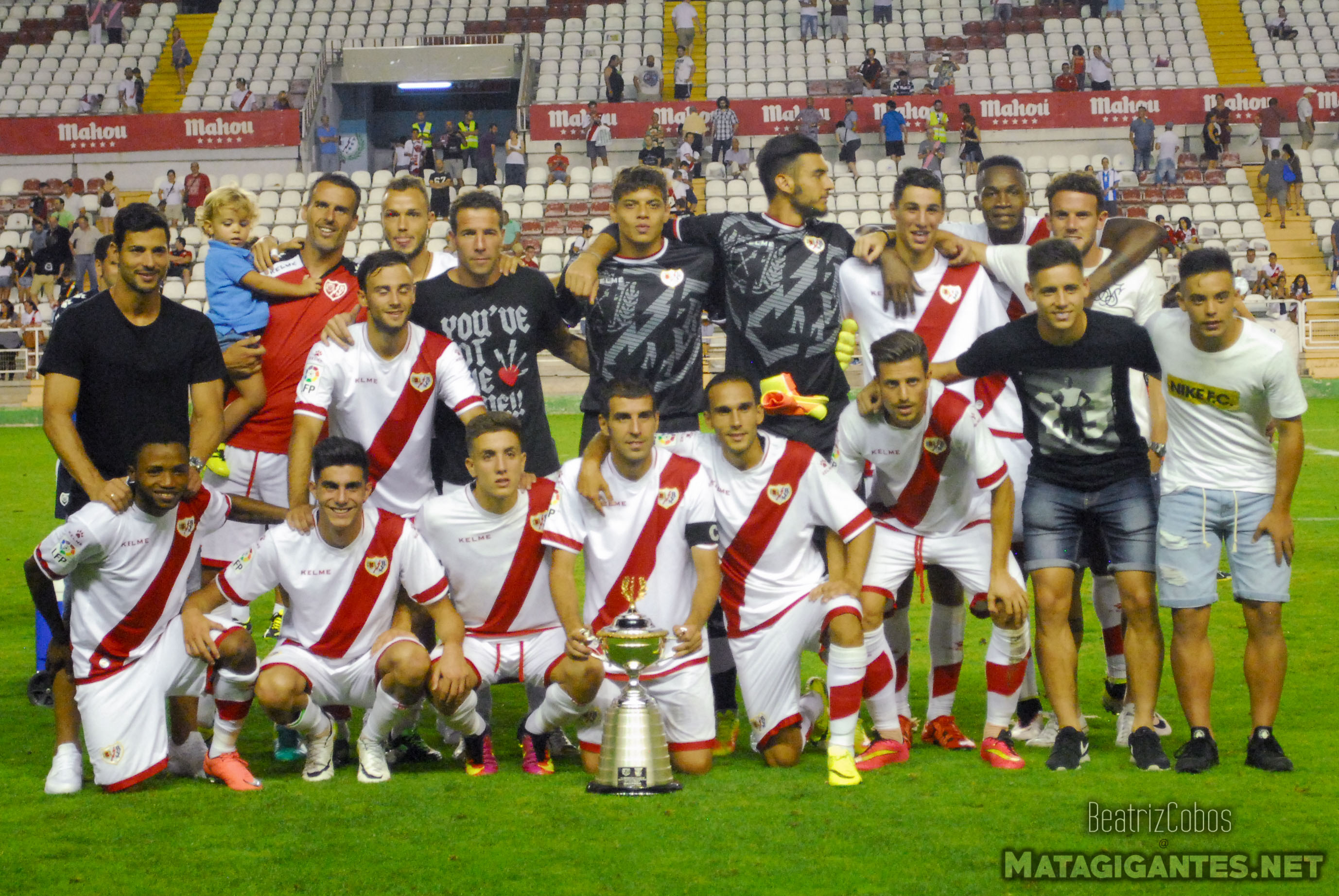 El Trofeo de Vallecas se queda en casa