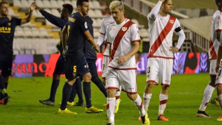 El Rayo quiere brindar una victoria a su afición ante el Zaragoza por Navidad