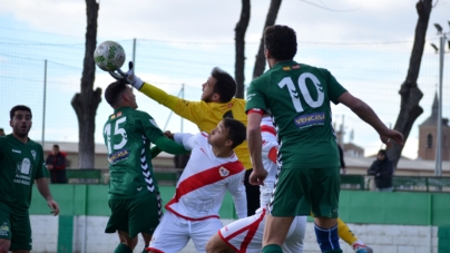 Comienzo aciago, partido tenso y reacción tardía