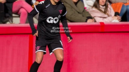 Camila Sáez, nueva jugadora del Rayo Femenino