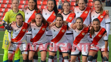 Arrolladas por las leonas