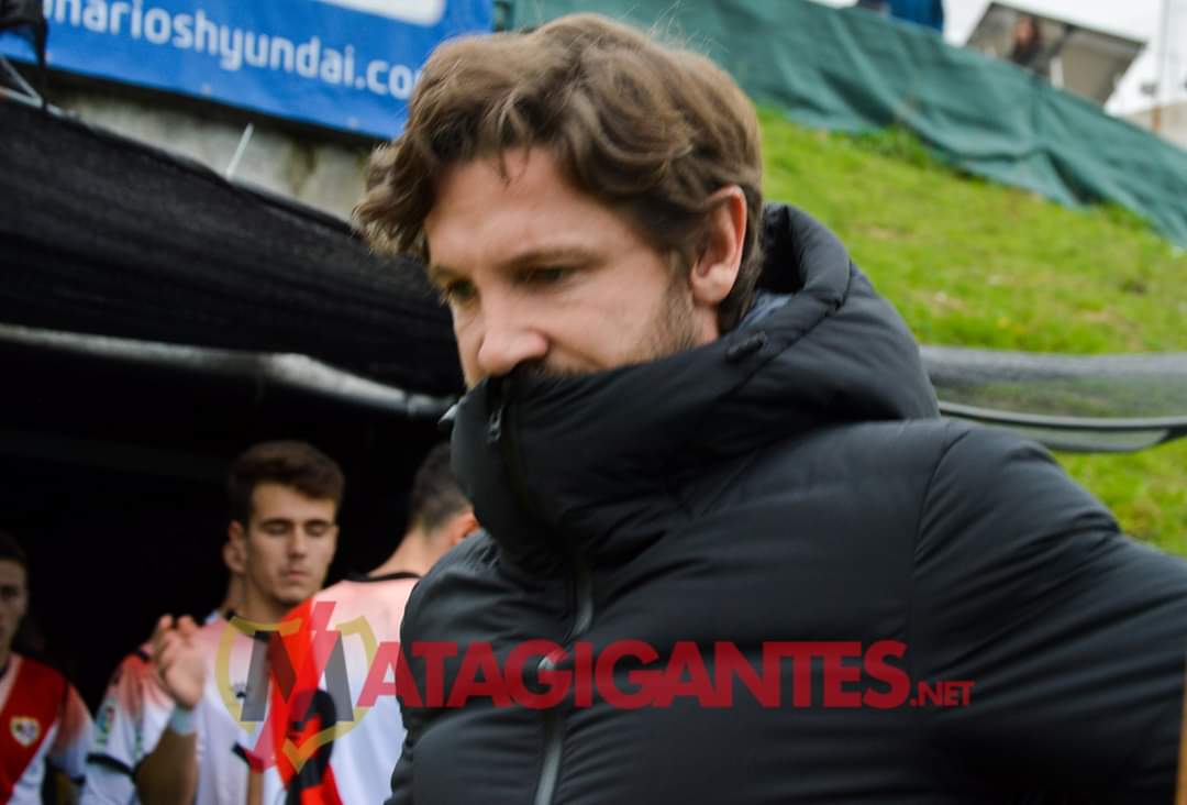 Mista deja de ser entrenador del Juvenil A