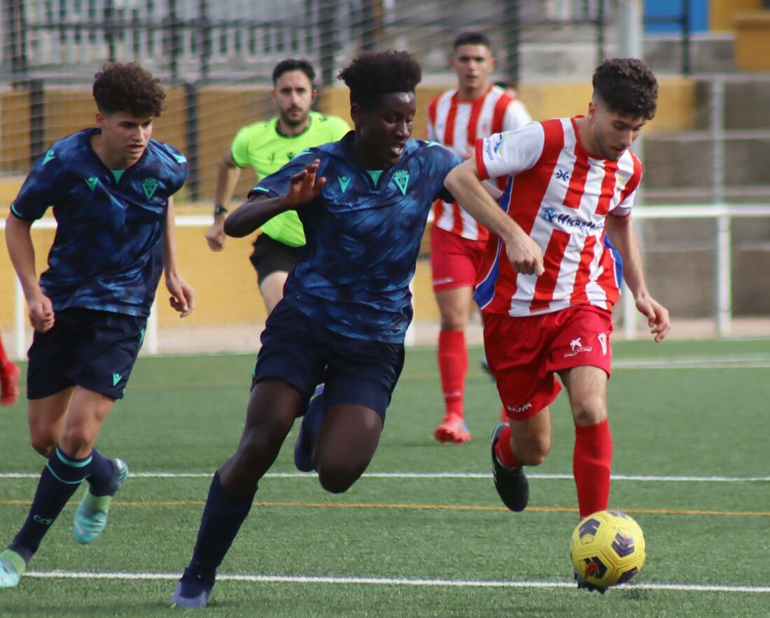 Kevin Diouf, músculo para el Juvenil A