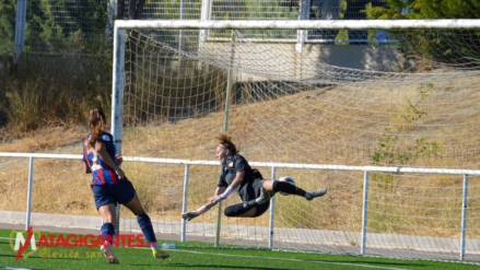 Primera portería a cero del Rayo Femenino