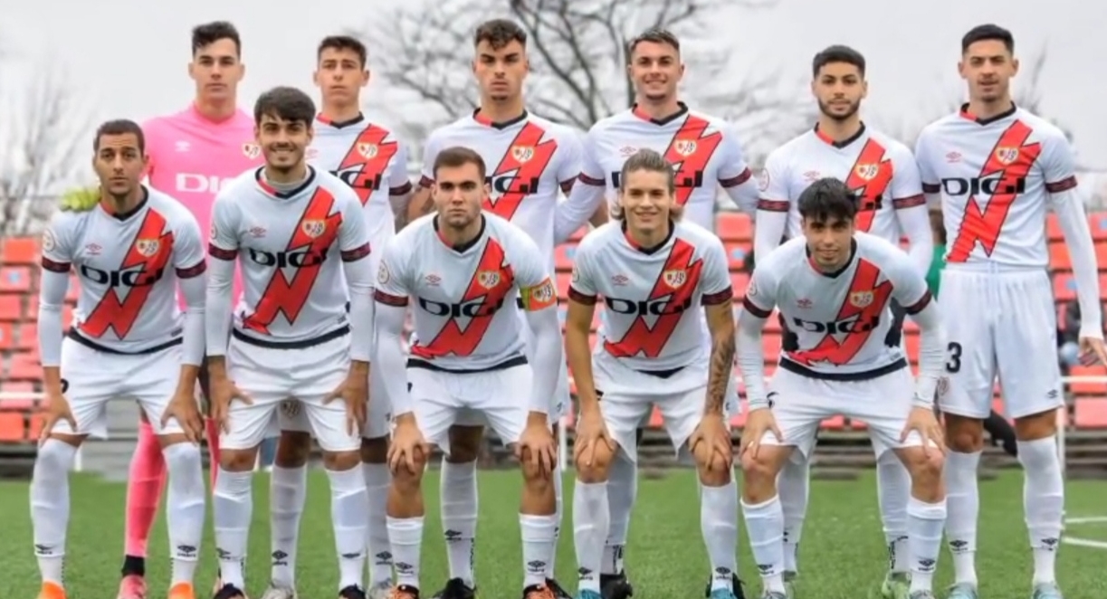 Rayo B 3-1 CF Pozuelo. Con la flecha hacia arriba