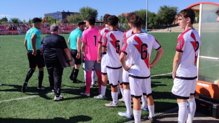 El Rayo-Real Valladolid juvenil a punto de ser suspendido