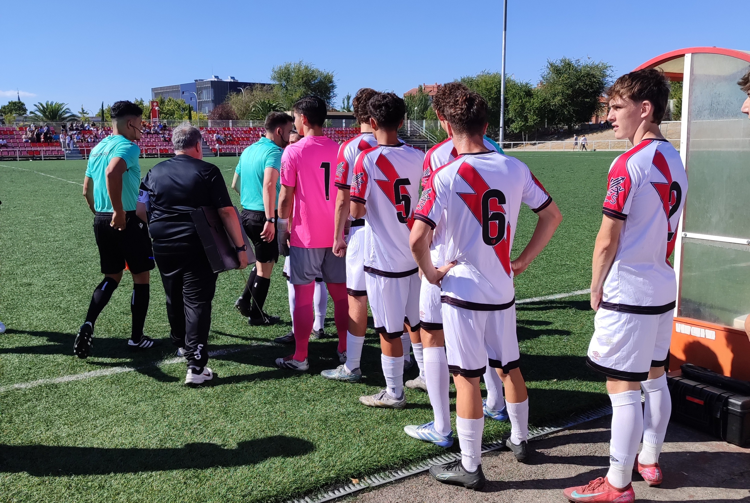 El Rayo-Real Valladolid juvenil a punto de ser suspendido