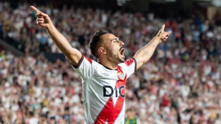 Álvaro García e Isi Palazón, certificado europeo de gol